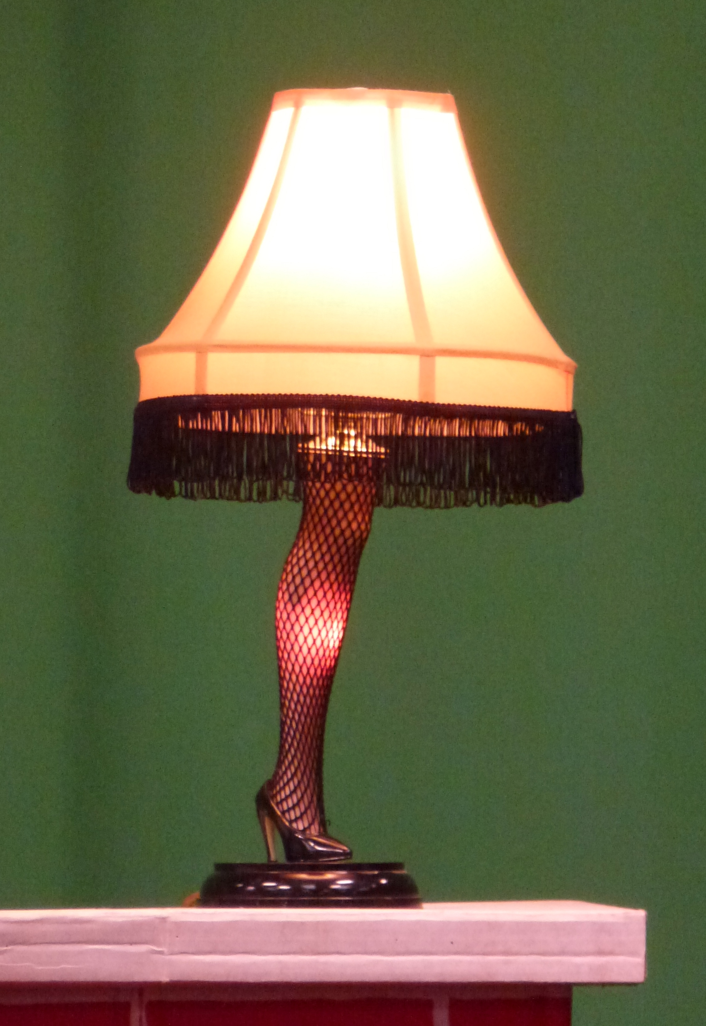 A Christmas Story Leg Lamp Talking Clapper with Night Light 